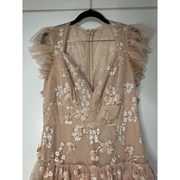BCBG Max Azria Willow Embroidered V-neck Evening Dress Pink Size 10 NWT Romantic - Picture 3 of 15